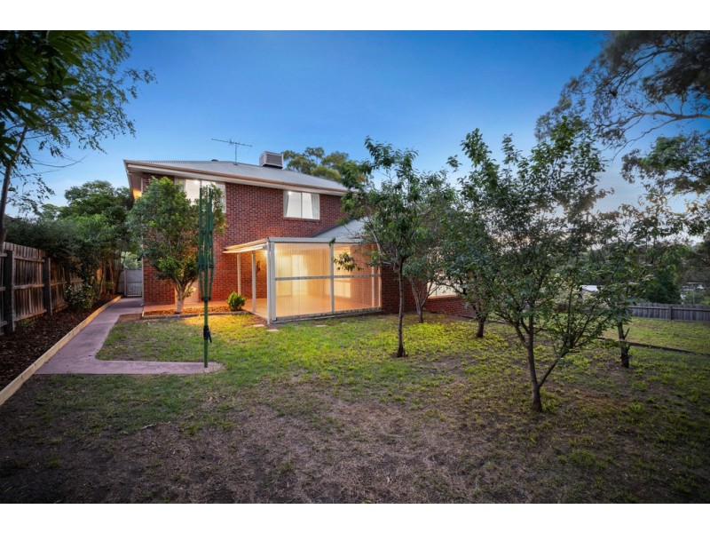 21 Tallow Wood Drive, Greensborough VIC 3088