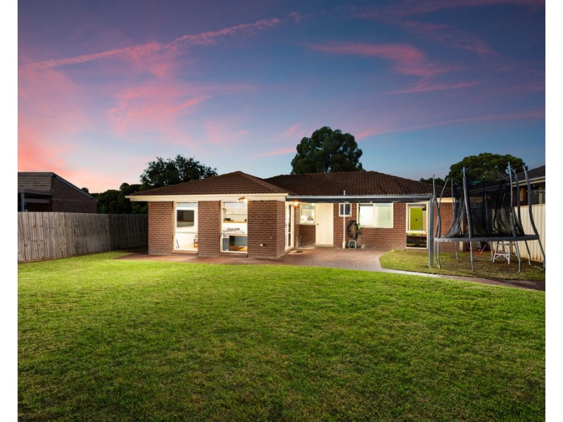 3 Jasmine Drive, Mill Park VIC 3082