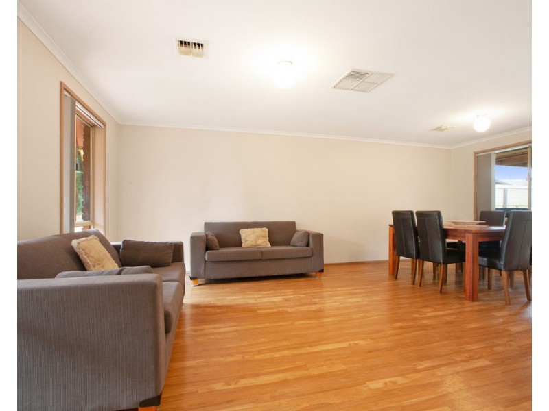 10 St Leger Place, Epping VIC 3076