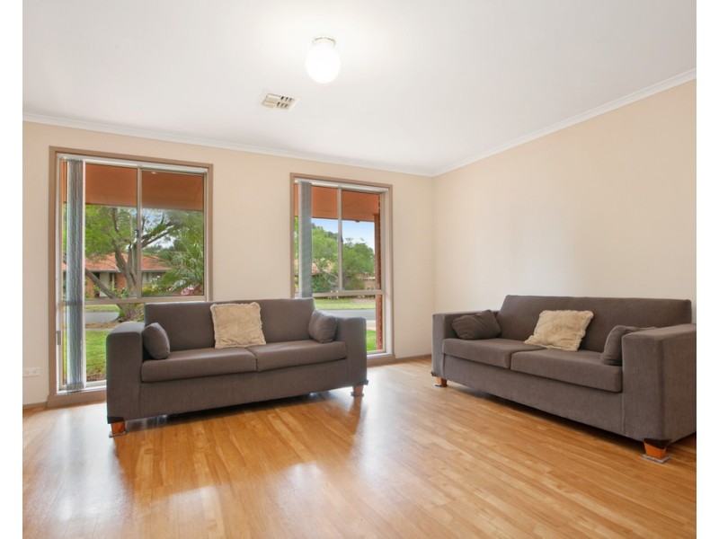 10 St Leger Place, Epping VIC 3076
