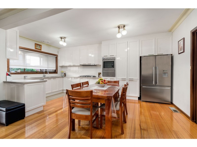 11 Shakespeare Drive, Bundoora VIC 3083