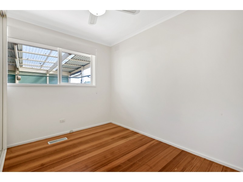 27 Tilbury Street, Thomastown VIC 3074