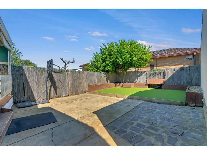 27 Tilbury Street, Thomastown VIC 3074