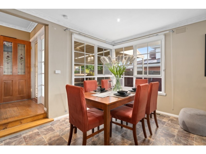 5 Luton Way, Bundoora VIC 3083