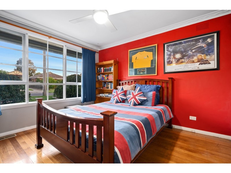 5 Luton Way, Bundoora VIC 3083