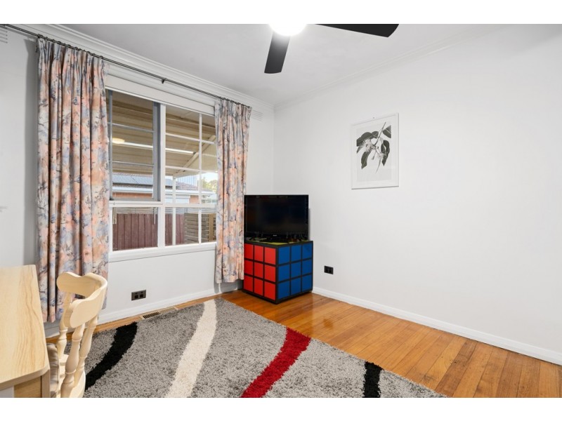 5 Luton Way, Bundoora VIC 3083