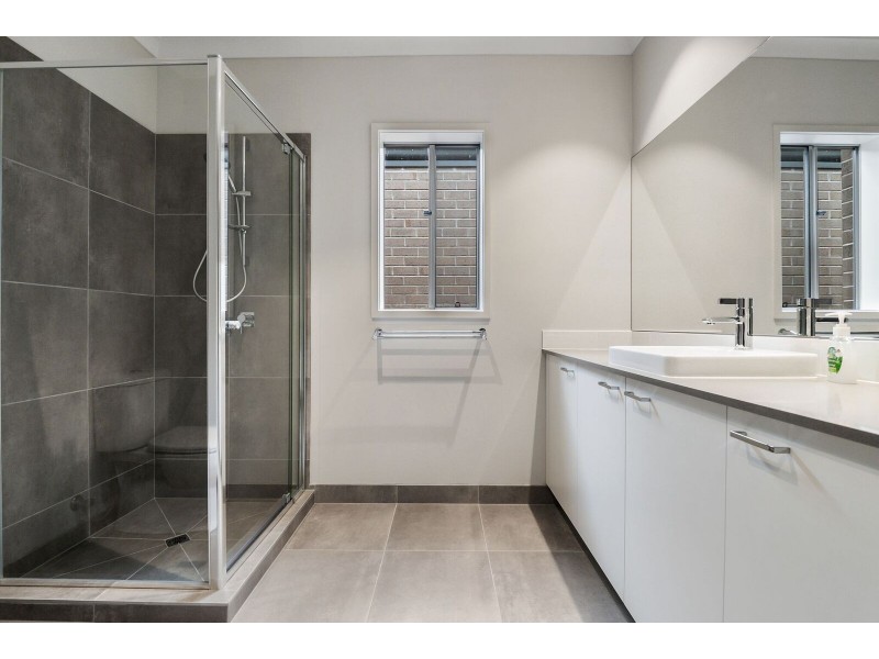 50 Freehold Street, Doreen VIC 3754