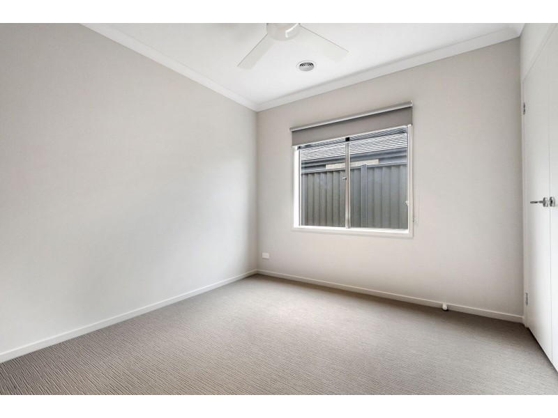 50 Freehold Street, Doreen VIC 3754