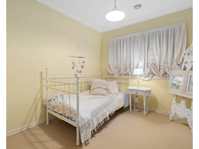 1 Lelean Close, Bundoora VIC 3083