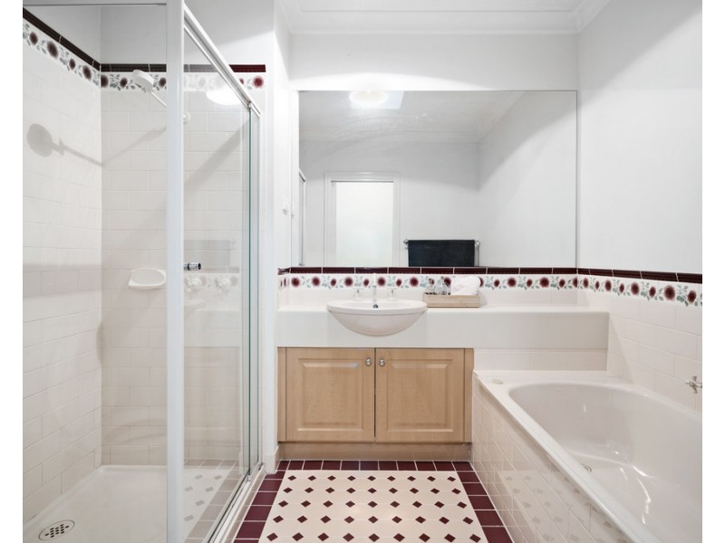 1 Lelean Close, Bundoora VIC 3083