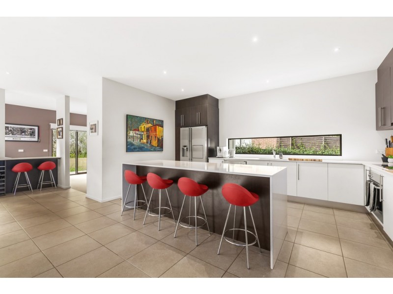 116 Springthorpe Boulevard, Macleod VIC 3085