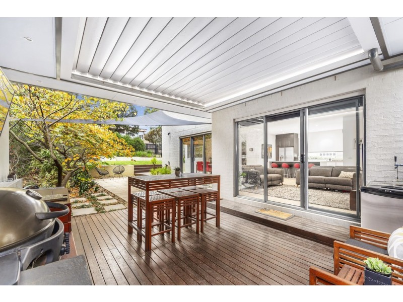116 Springthorpe Boulevard, Macleod VIC 3085