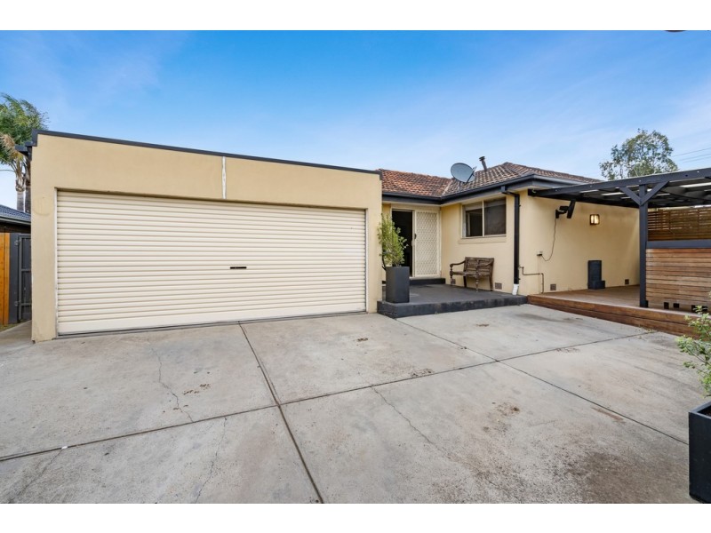 124 Darebin Drive, Thomastown VIC 3074