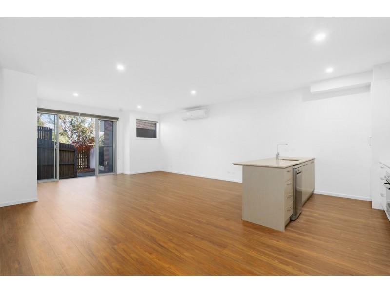 30B Main Drive, Bundoora VIC 3083