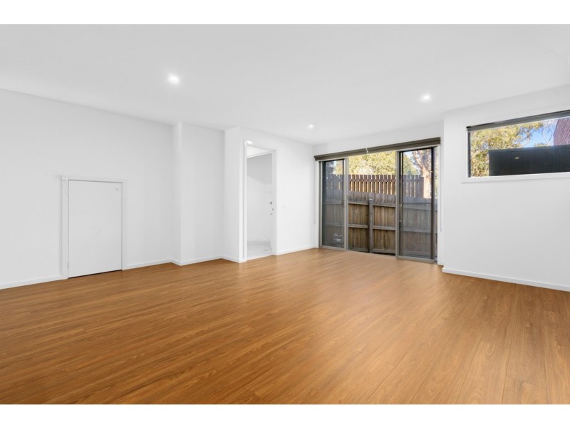 30B Main Drive, Bundoora VIC 3083