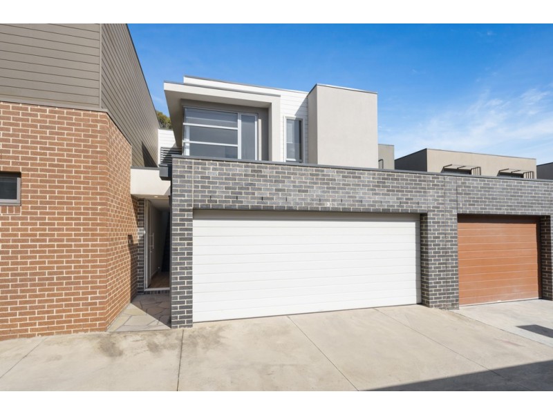 30B Main Drive, Bundoora VIC 3083