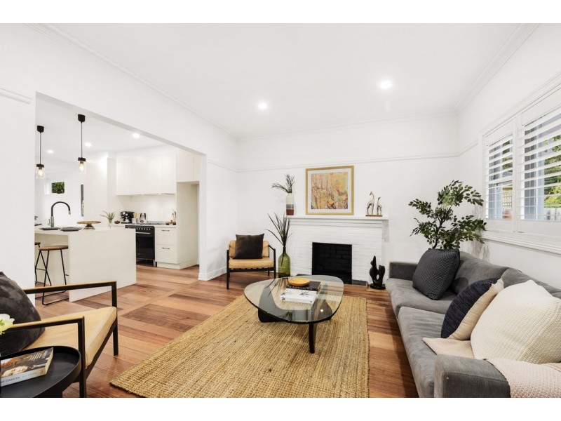 32 Clunes Street, Kingsbury VIC 3083