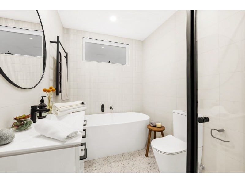 32 Clunes Street, Kingsbury VIC 3083