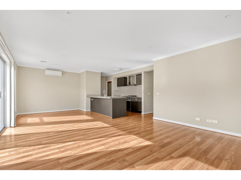 13 Journey Avenue, Doreen VIC 3754