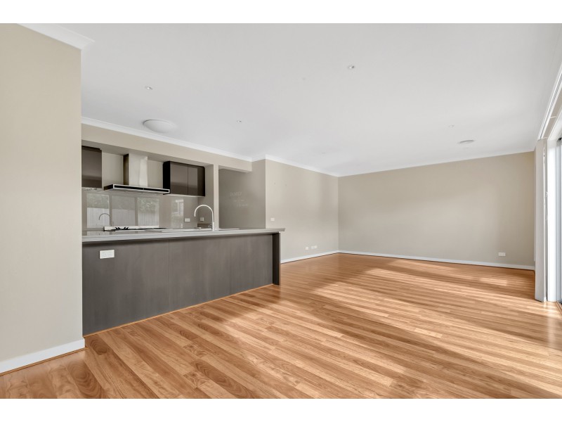 13 Journey Avenue, Doreen VIC 3754