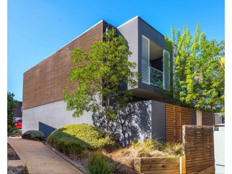 7 Poinsettia Court, Bundoora VIC 3083