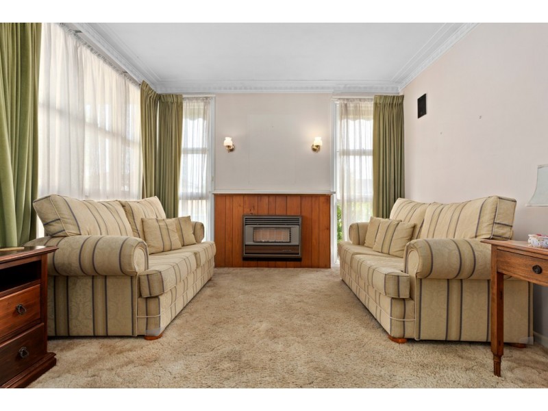 8 Currajong Street, Thomastown VIC 3074