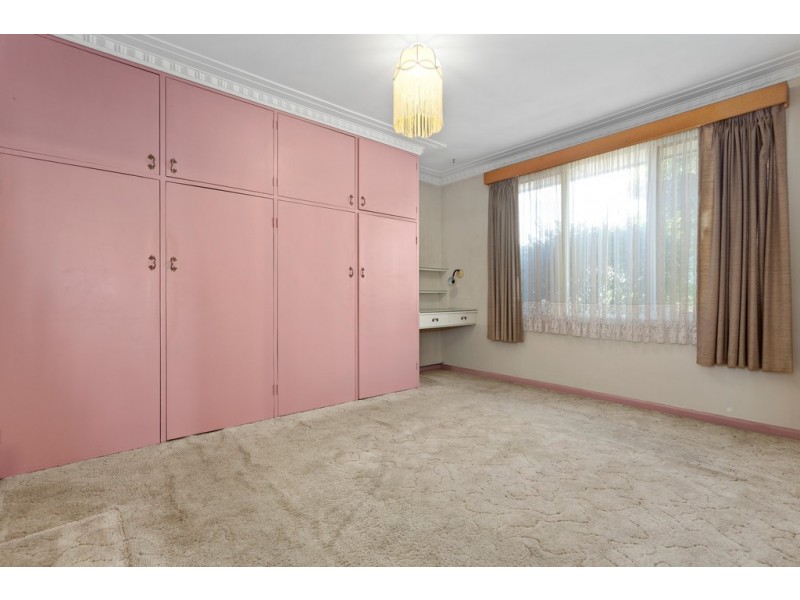 8 Currajong Street, Thomastown VIC 3074