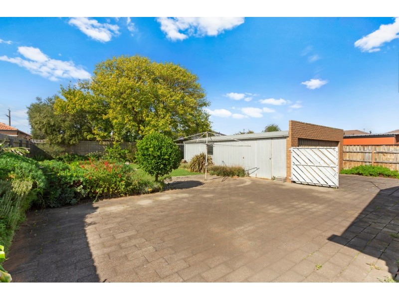 8 Currajong Street, Thomastown VIC 3074