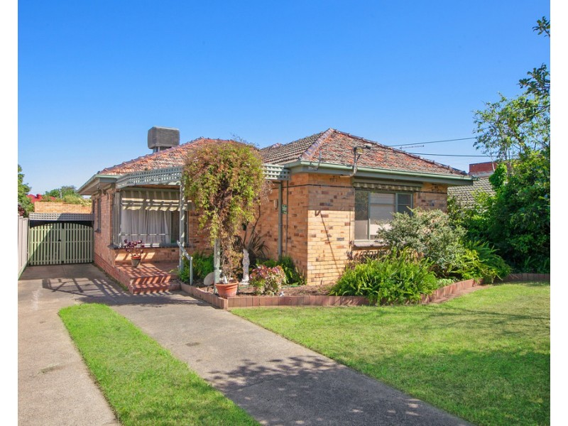 711 Gilbert Road, Reservoir VIC 3073