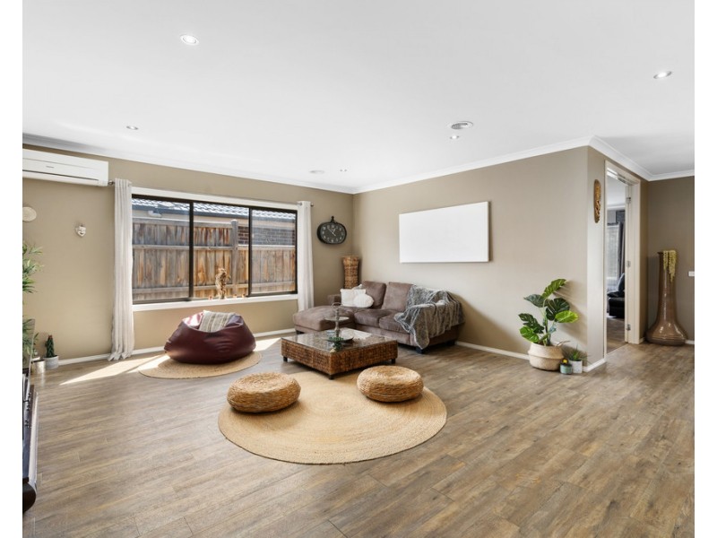 11 Francesca Drive, Mernda VIC 3754