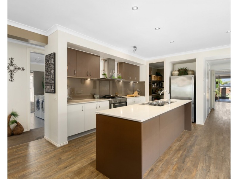 11 Francesca Drive, Mernda VIC 3754