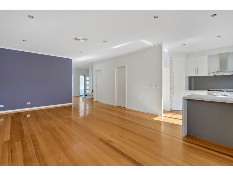 36 Sanctuary Drive, Bundoora VIC 3083