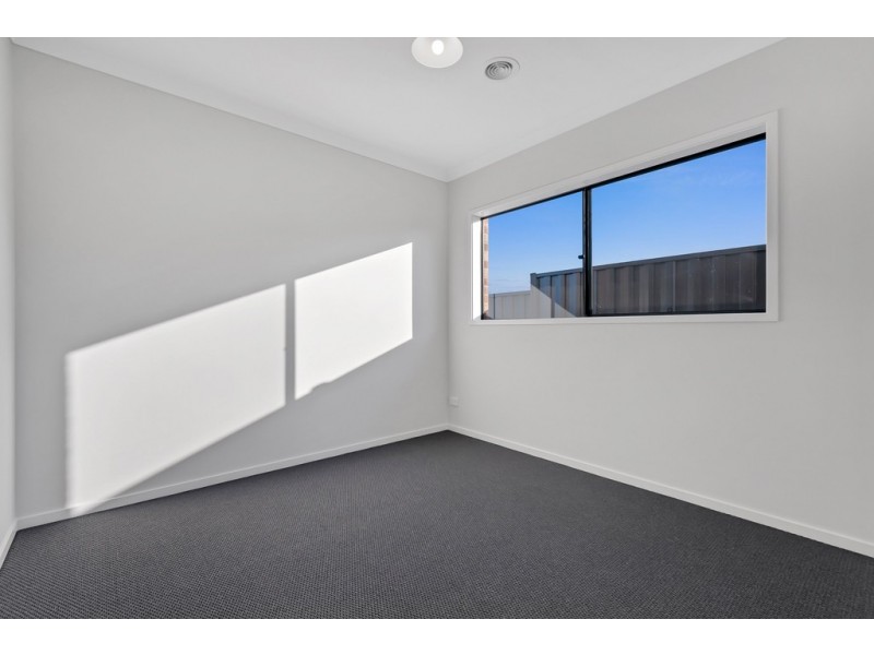 814 Bridge Inn Road, Doreen VIC 3754