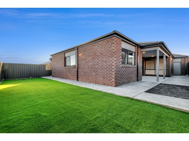 814 Bridge Inn Road, Doreen VIC 3754