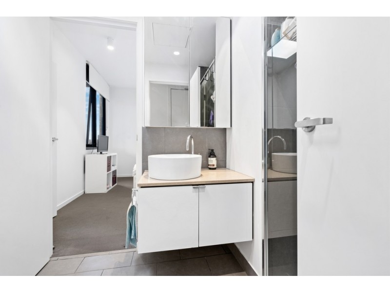 201/14 Chancellor Avenue, Bundoora VIC 3083