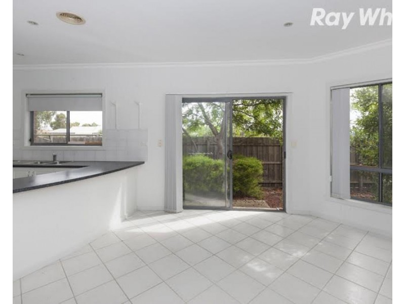 31/2 Shoalhaven Street, Bundoora VIC 3083