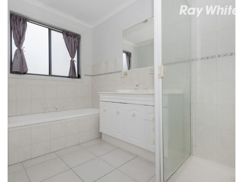 31/2 Shoalhaven Street, Bundoora VIC 3083