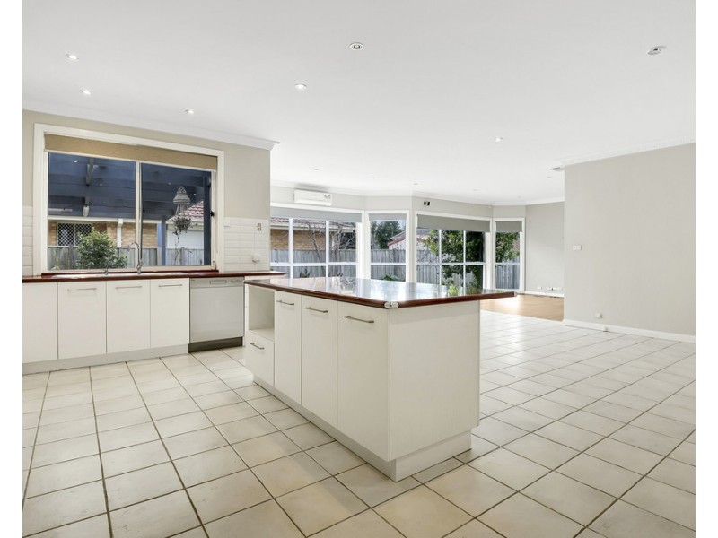 16 Lilly Pilly Avenue, Bundoora VIC 3083