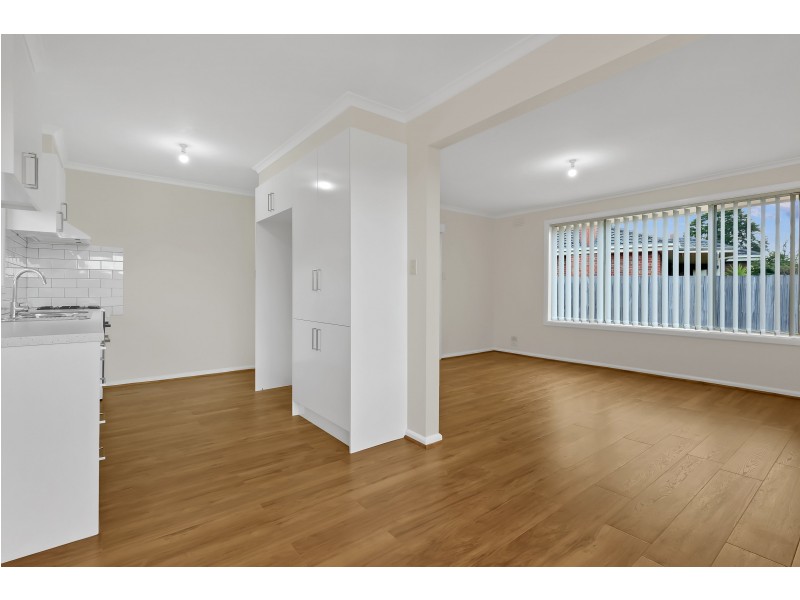 15 Valerie Street, Lalor VIC 3075