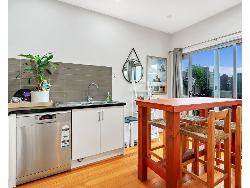 5/86-88 Royal Parade, Reservoir VIC 3073