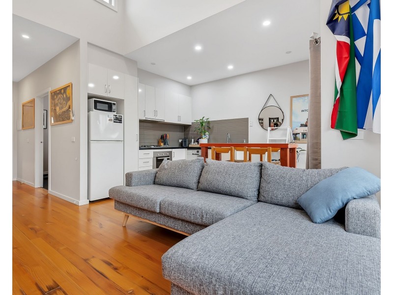 5/86-88 Royal Parade, Reservoir VIC 3073