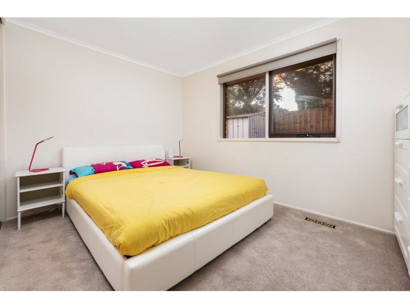 20 Azalea Avenue, Mill Park VIC 3082