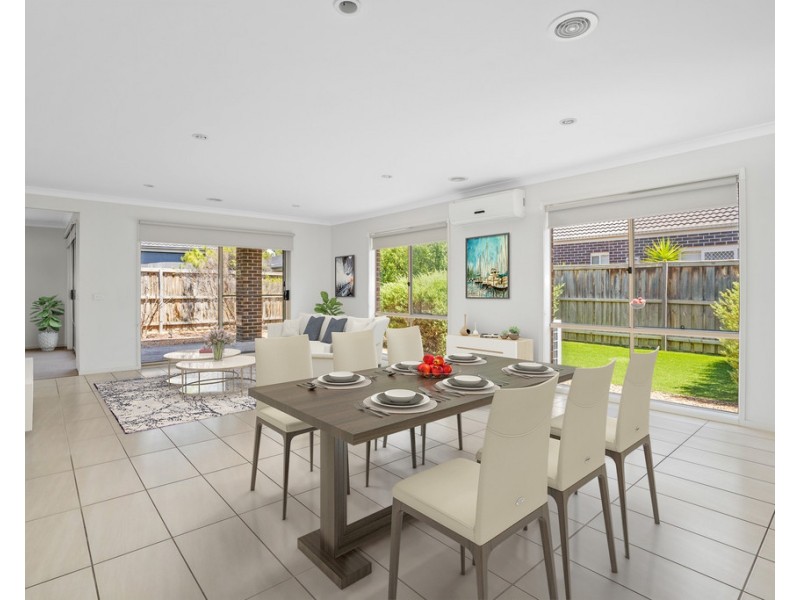 12 Refuge Place, Doreen VIC 3754