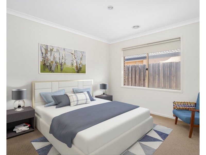 12 Refuge Place, Doreen VIC 3754