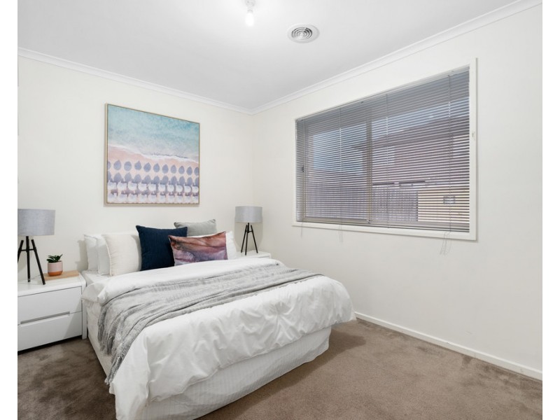 56 Benaroon Drive, Lalor VIC 3075