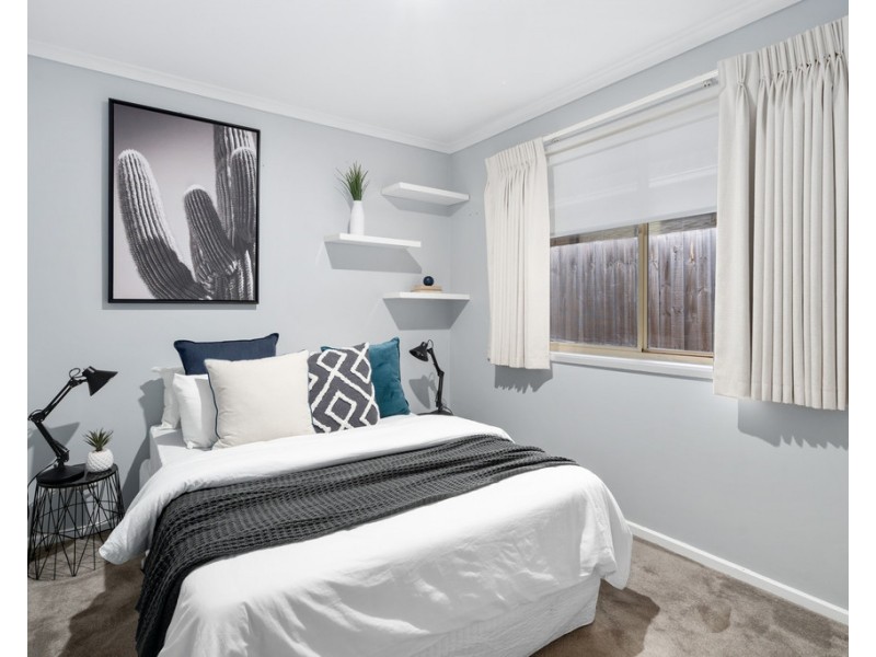 56 Benaroon Drive, Lalor VIC 3075