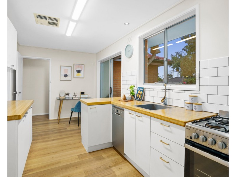 115 Greenwood Drive, Bundoora VIC 3083