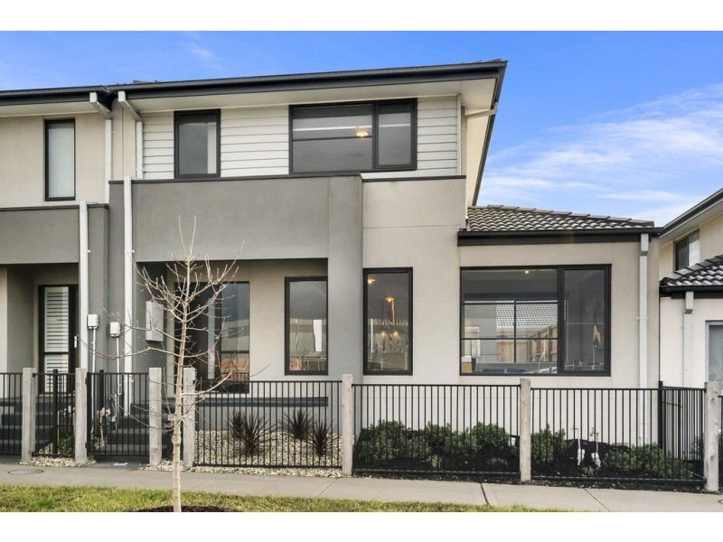 16 Macedon Parade, Wollert VIC 3750