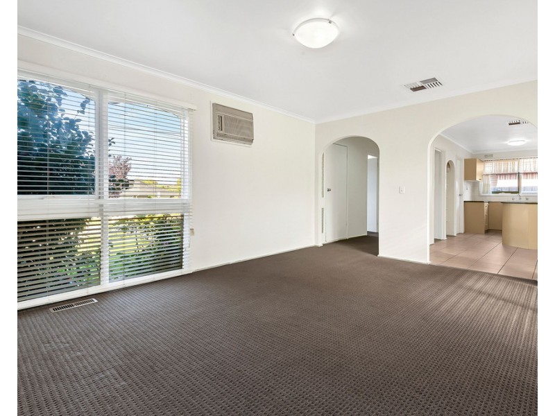 7 Landbury Drive, Bundoora VIC 3083