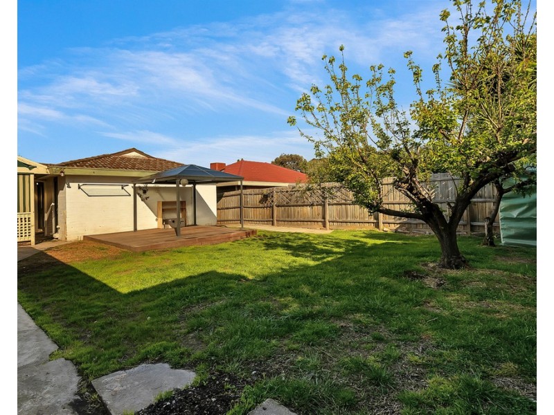 7 Landbury Drive, Bundoora VIC 3083